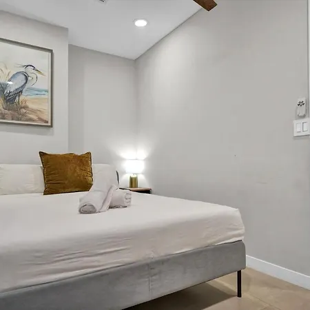 Miami Flats - Self Check-In And 1 Free Parking Apartment Exterior photo