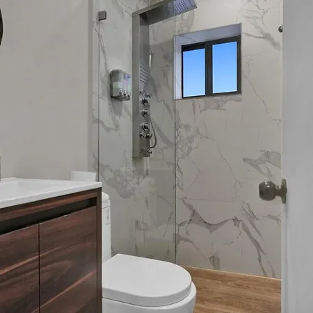 Miami Flats - Self Check-In And 1 Free Parking Apartment Exterior photo