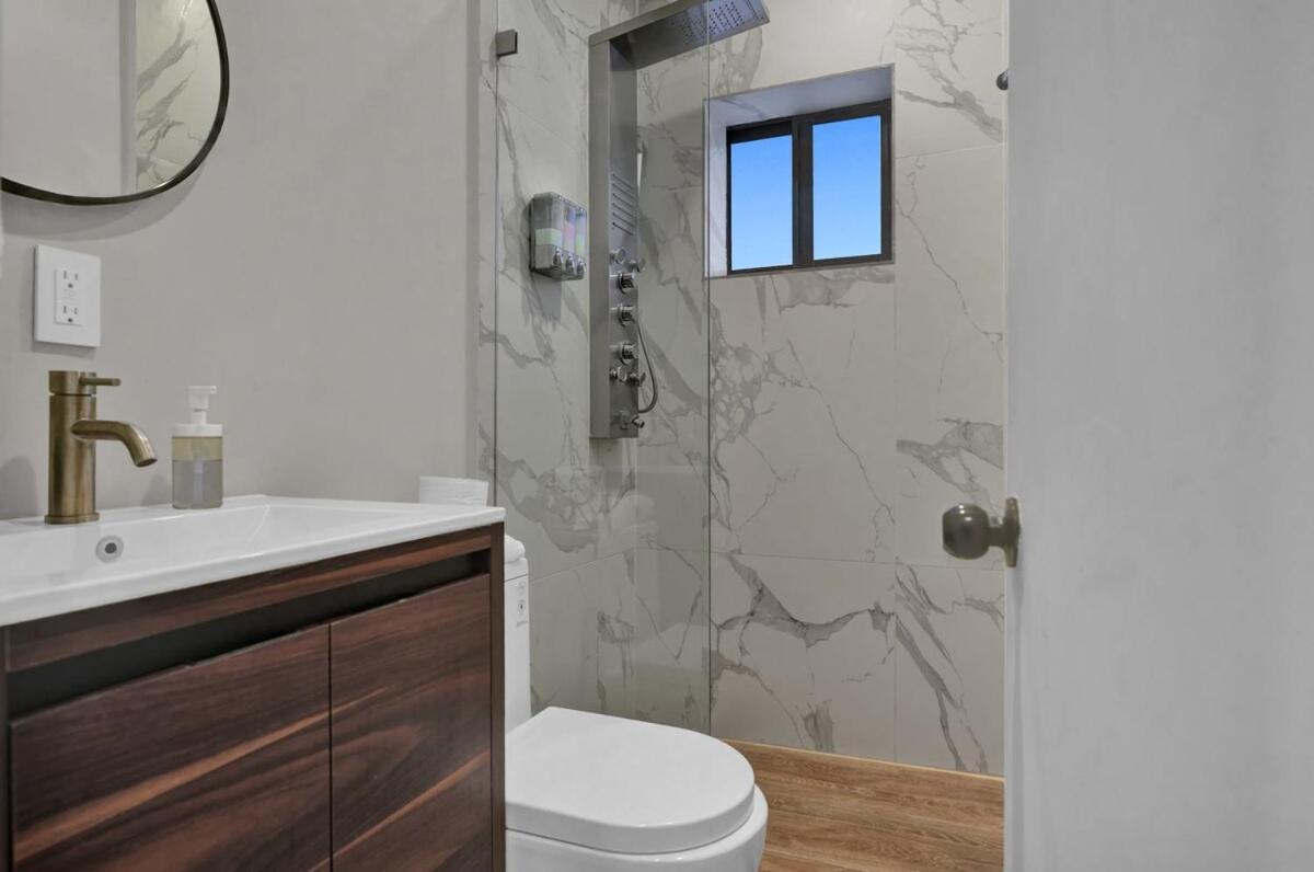 Flats - Self Check-in And 1 Free Parking Appartement *